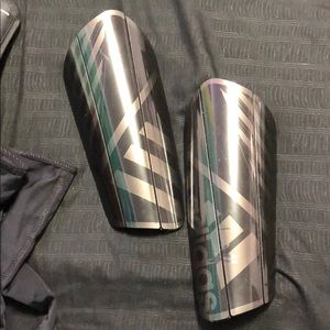 Adidas soccer shin gaurds